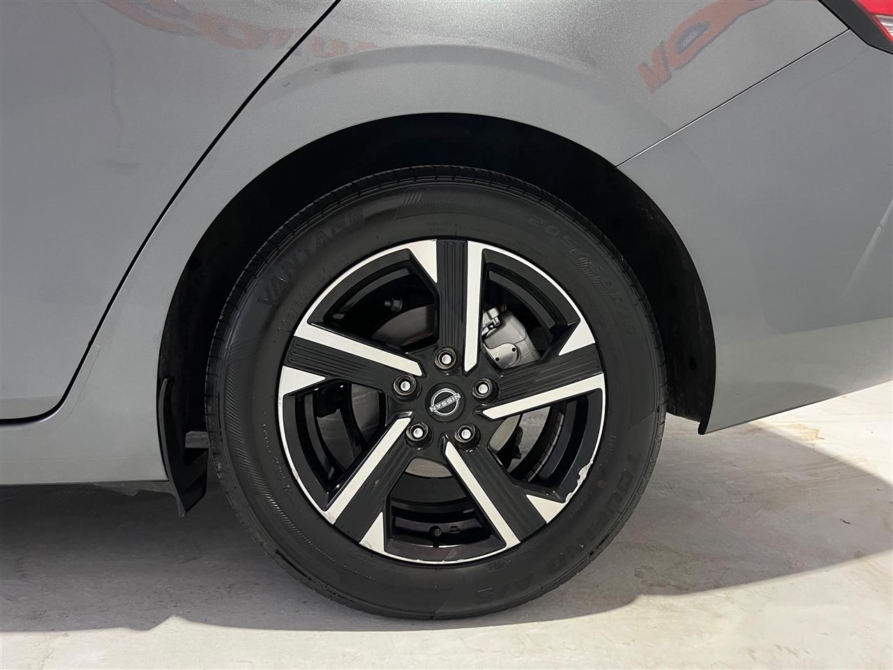 Nissan Sentra SV 2024