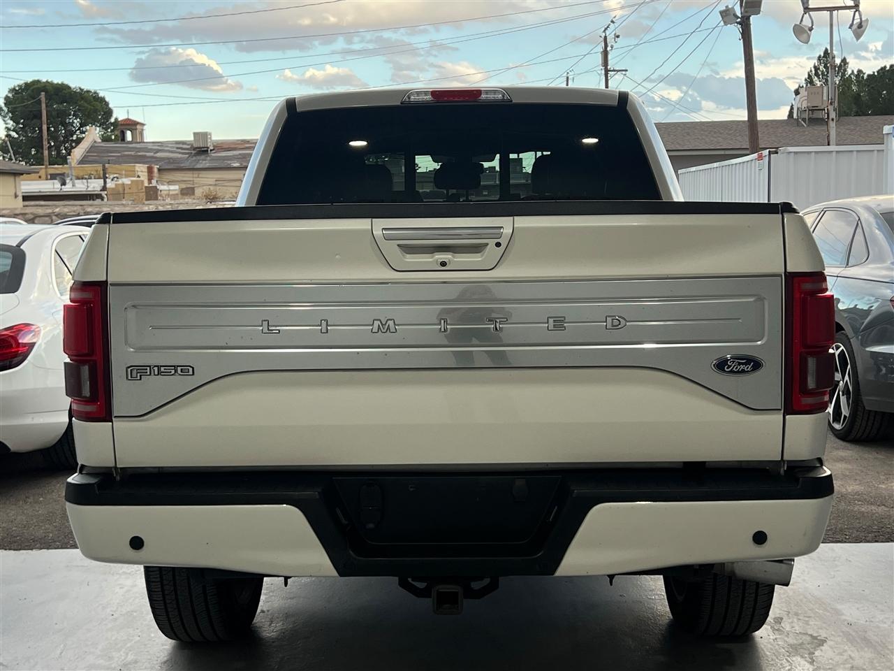 Ford F-150 XL SuperCrew 5.5-ft. Bed 4WD 2017