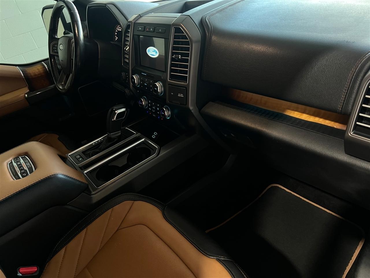 Ford F-150 XL SuperCrew 5.5-ft. Bed 4WD 2017