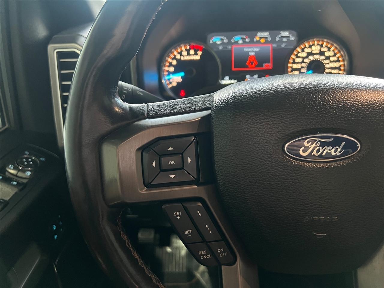 Ford F-150 XL SuperCrew 5.5-ft. Bed 4WD 2017