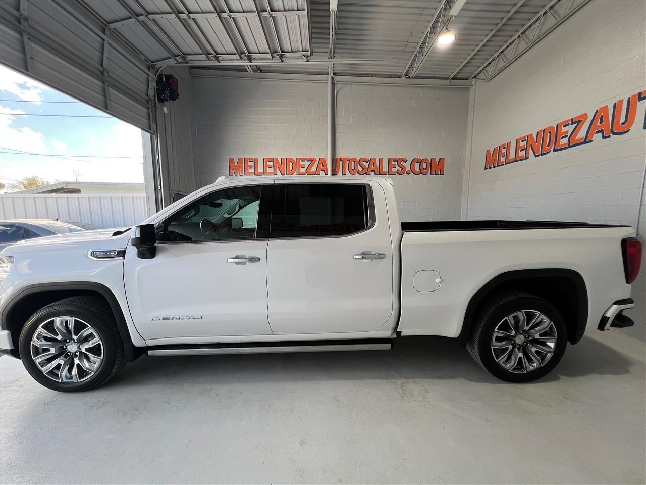GMC Sierra 1500 Denali Crew Cab Short Box 4WD 2023
