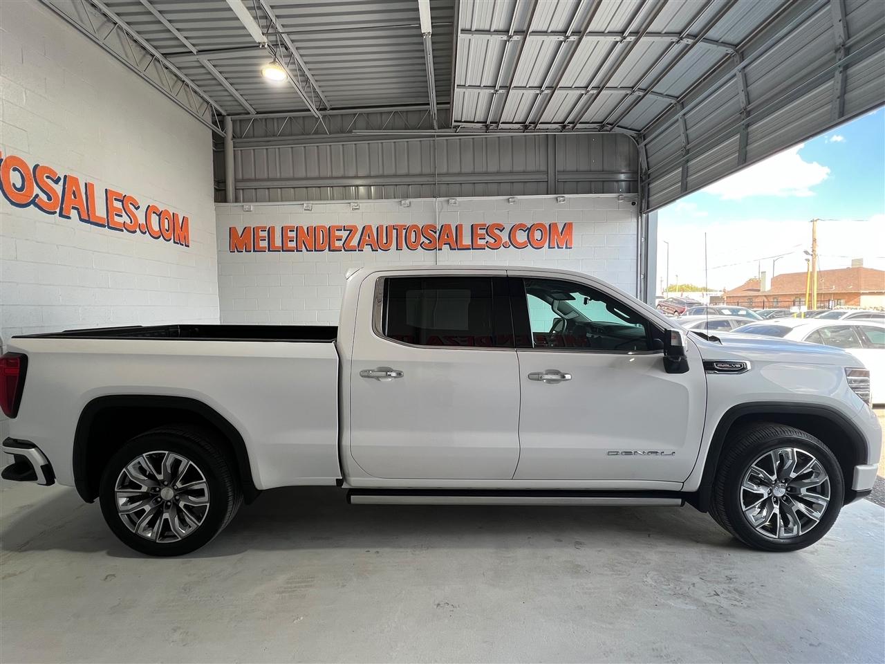 GMC Sierra 1500 Denali Crew Cab Short Box 4WD 2023