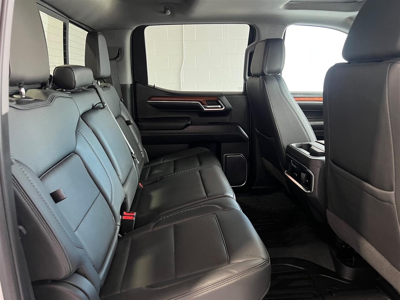 GMC Sierra 1500 Denali Crew Cab Short Box 4WD 2023