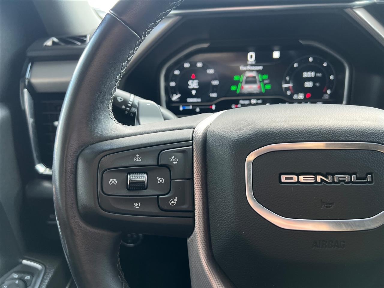 GMC Sierra 1500 Denali Crew Cab Short Box 4WD 2023