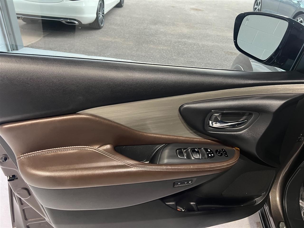 Nissan Murano SL 2015