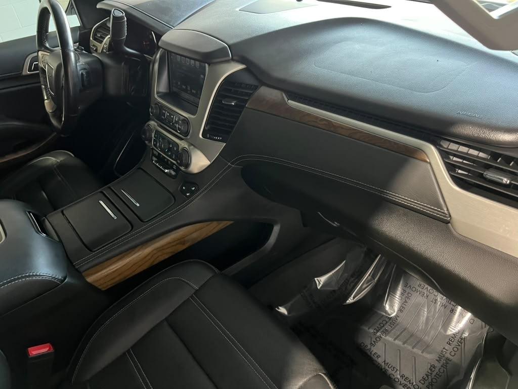 GMC Yukon Denali 4WD 2019
