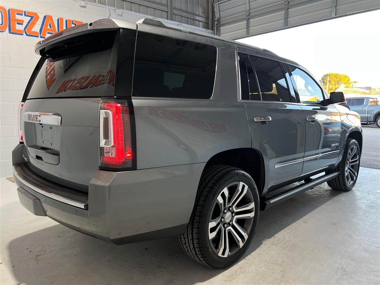 GMC Yukon Denali 4WD 2019