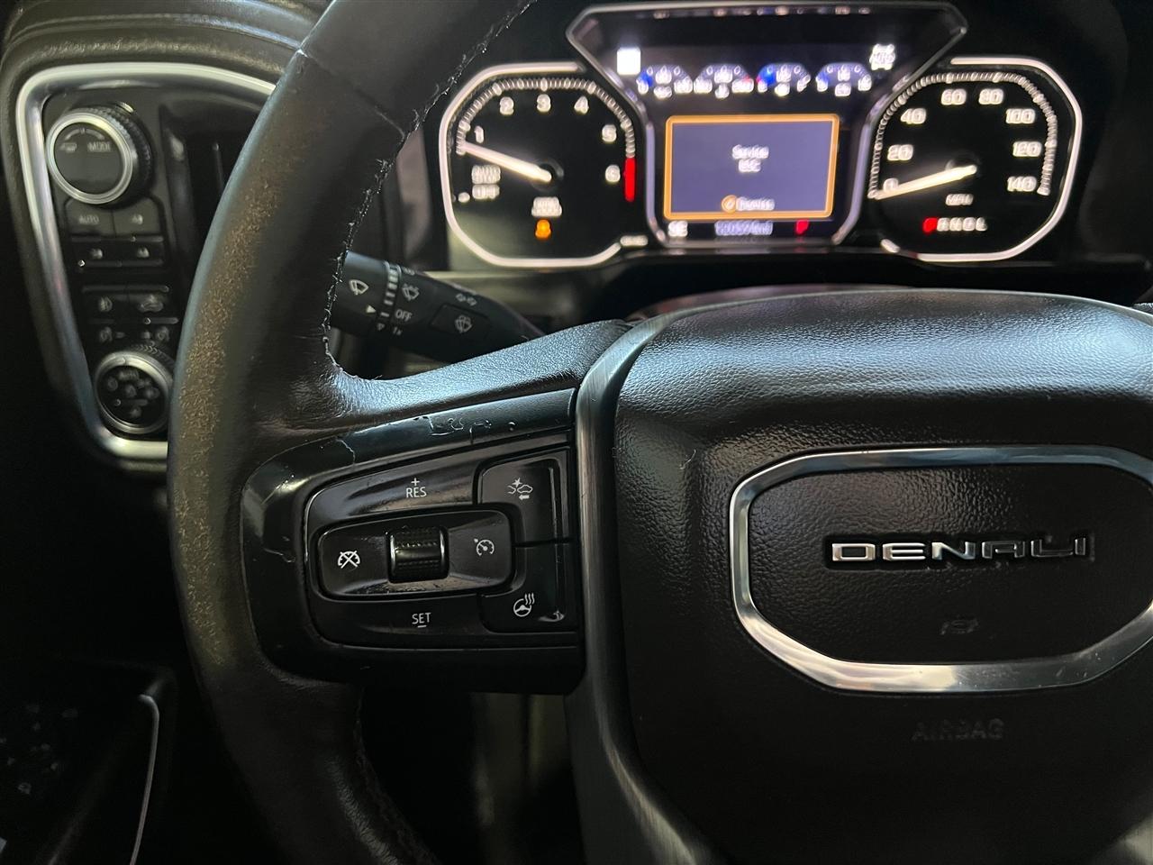 GMC Sierra 1500 Denali Crew Cab 4WD 2020