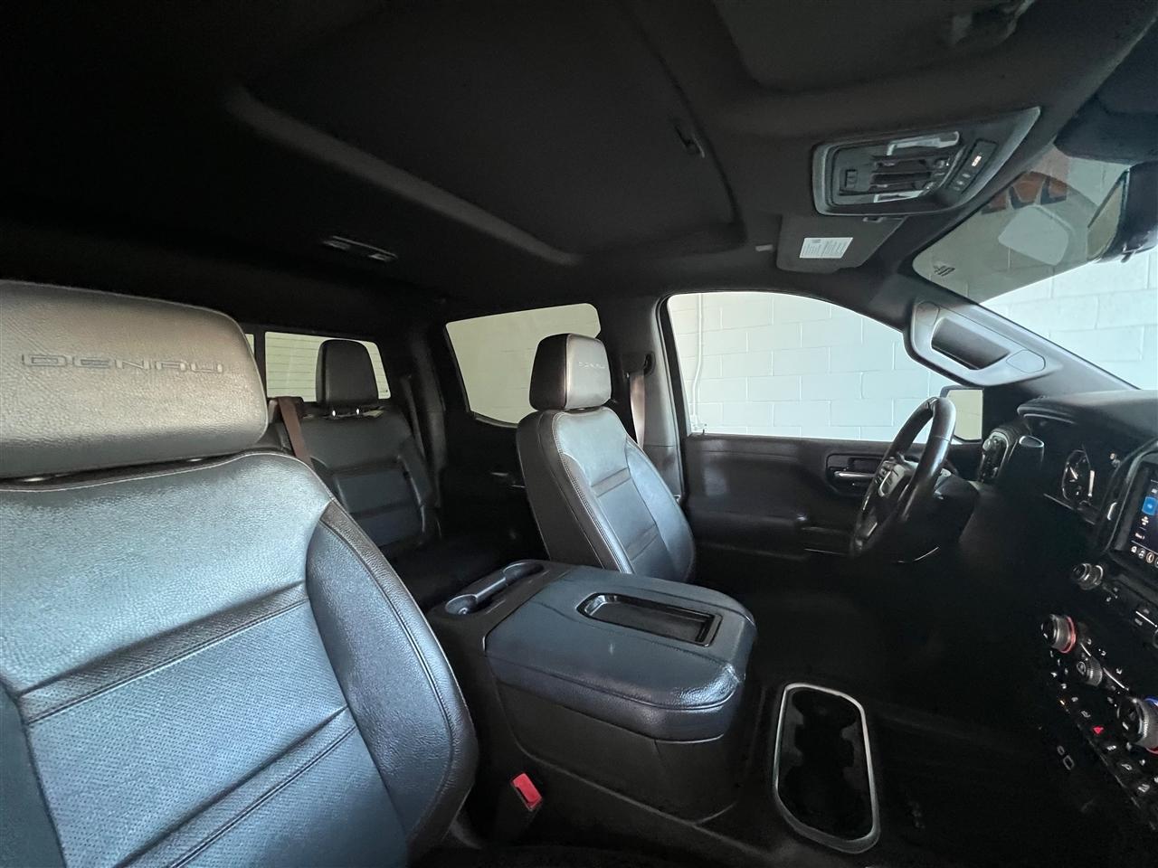 GMC Sierra 1500 Denali Crew Cab 4WD 2020