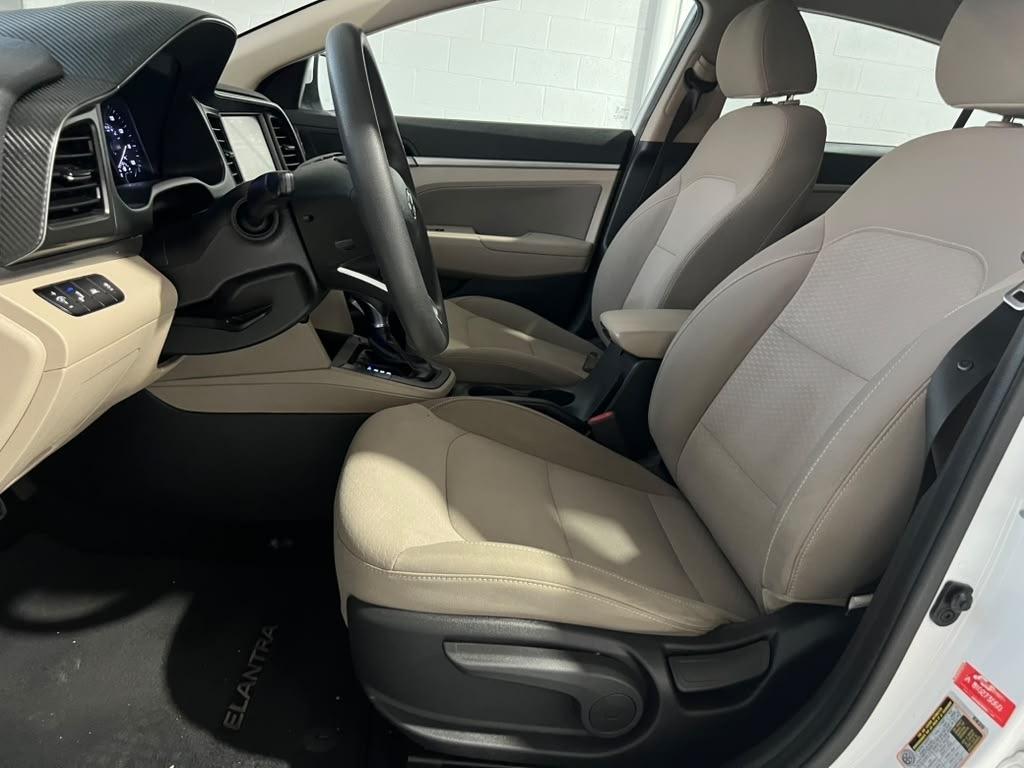 Hyundai Elantra Limited 2020