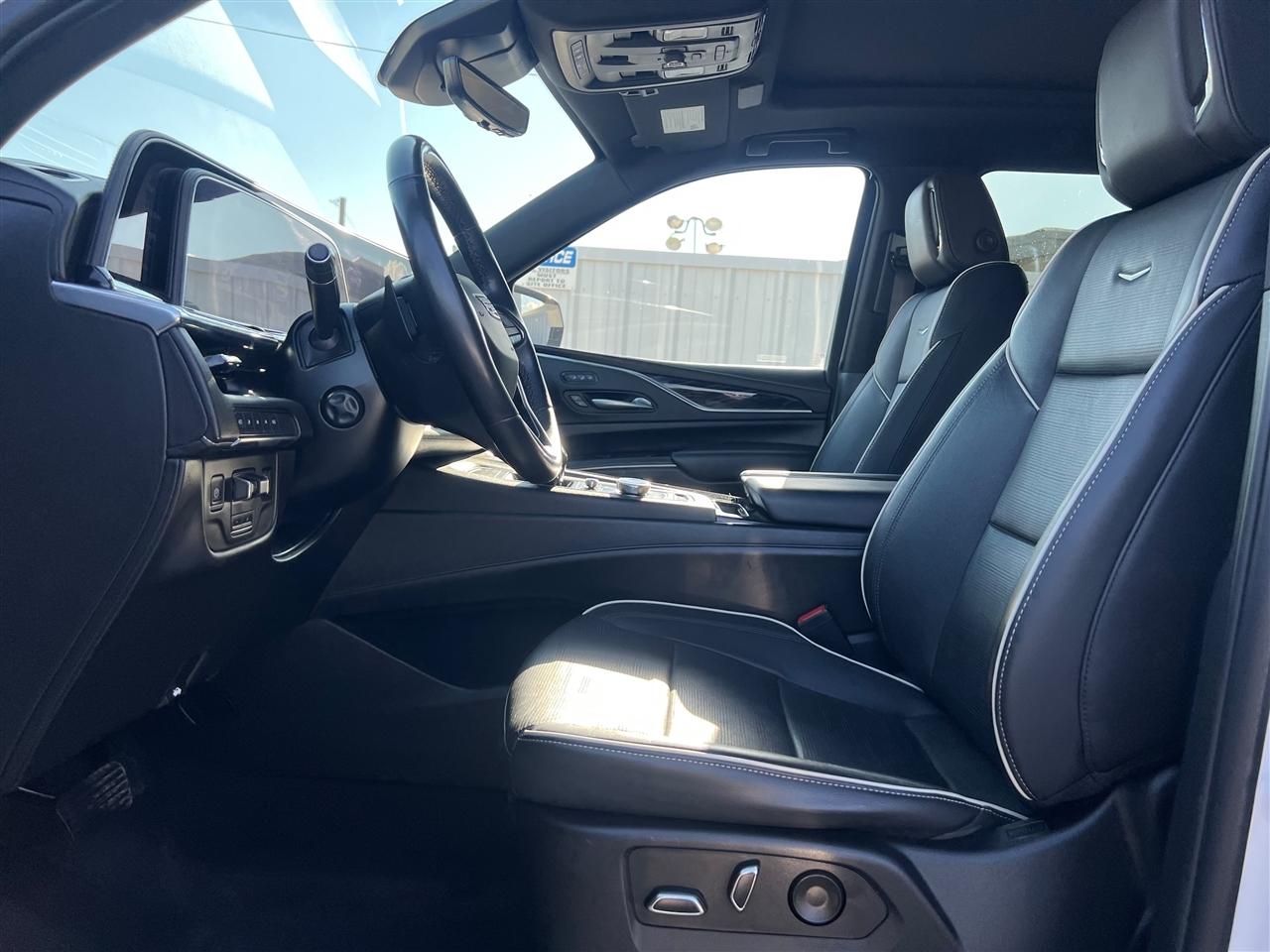 Cadillac Escalade ESV Sport AWD 2023