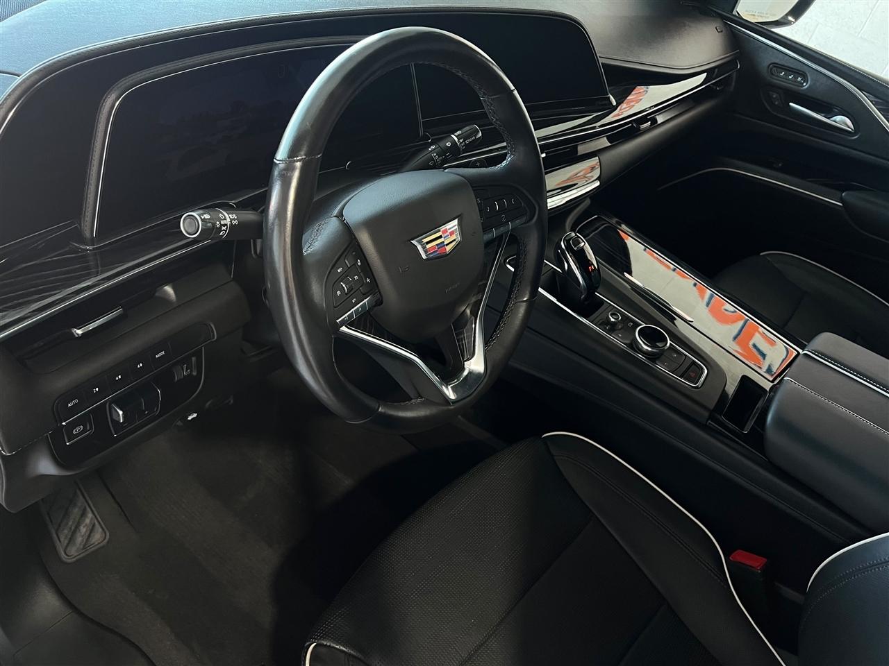 Cadillac Escalade ESV Sport AWD 2023