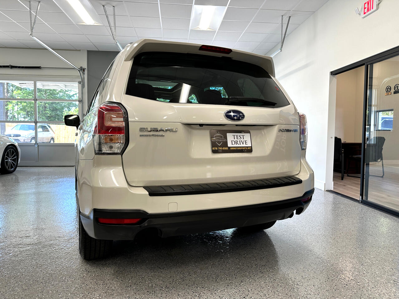 2018 Subaru Forester 2.5i Premium photo 3