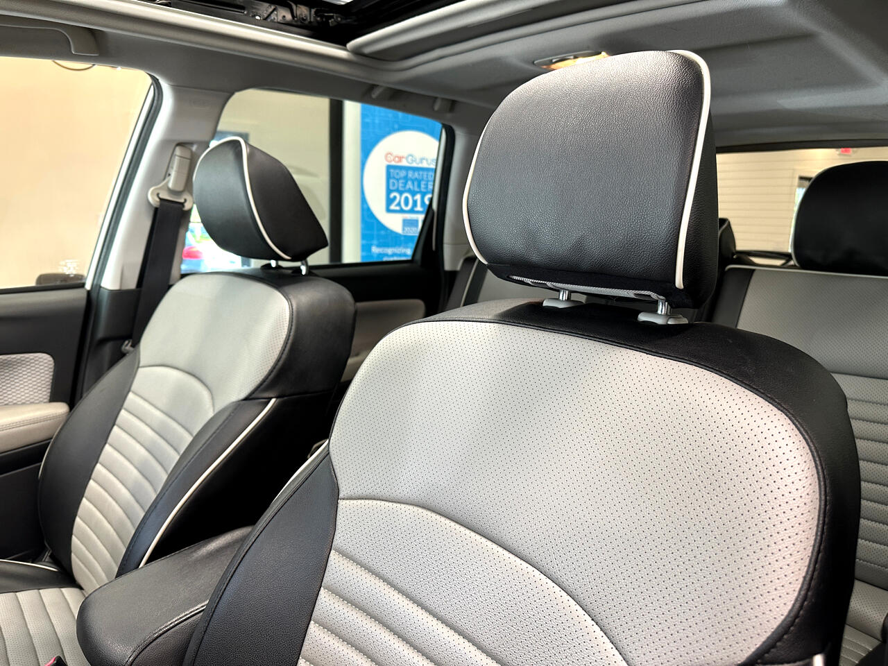 2018 Subaru Forester 2.5i Premium photo 15