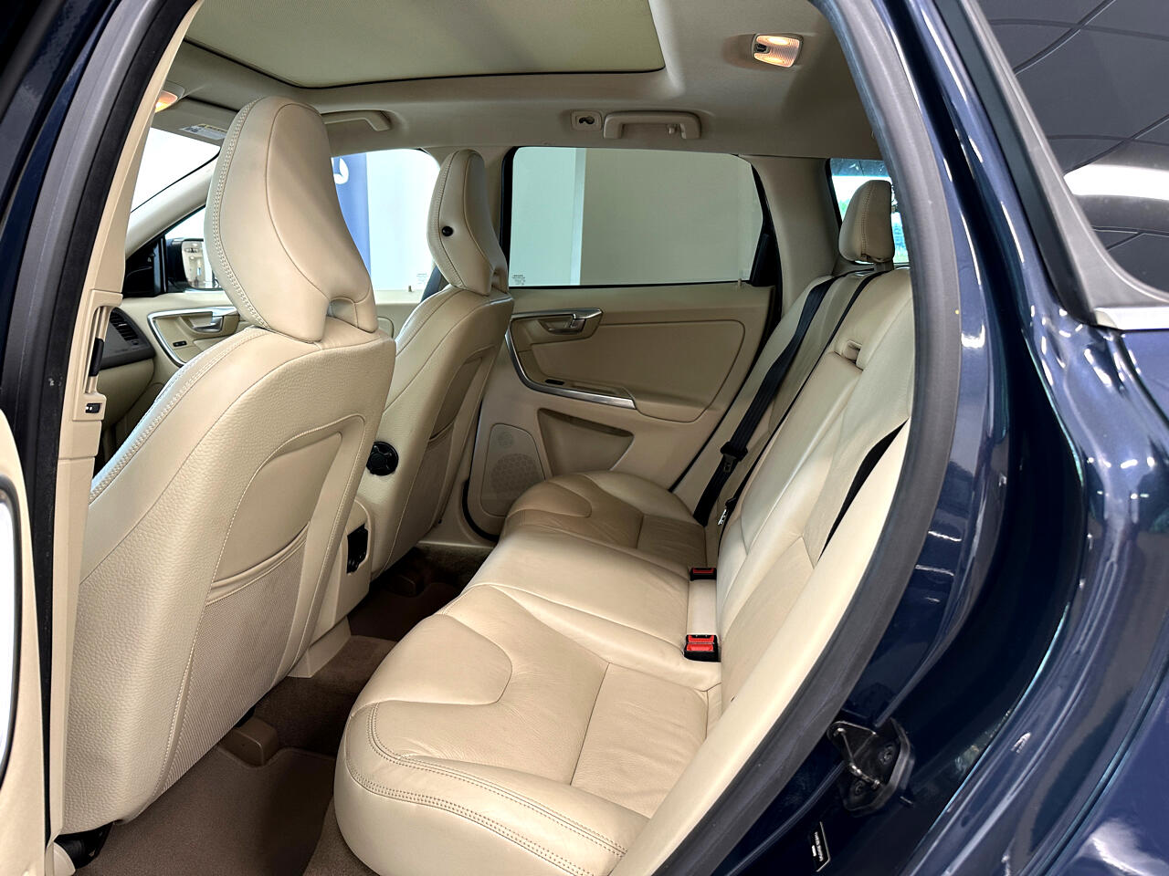 2013 Volvo XC60 3.2 photo 18
