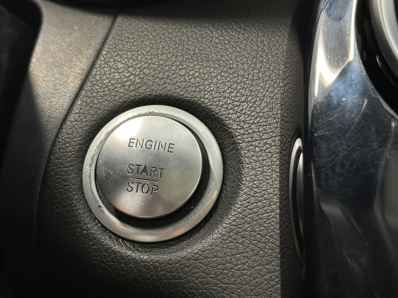 Mercedes-Benz C-Class C300 4MATIC Sedan 2016