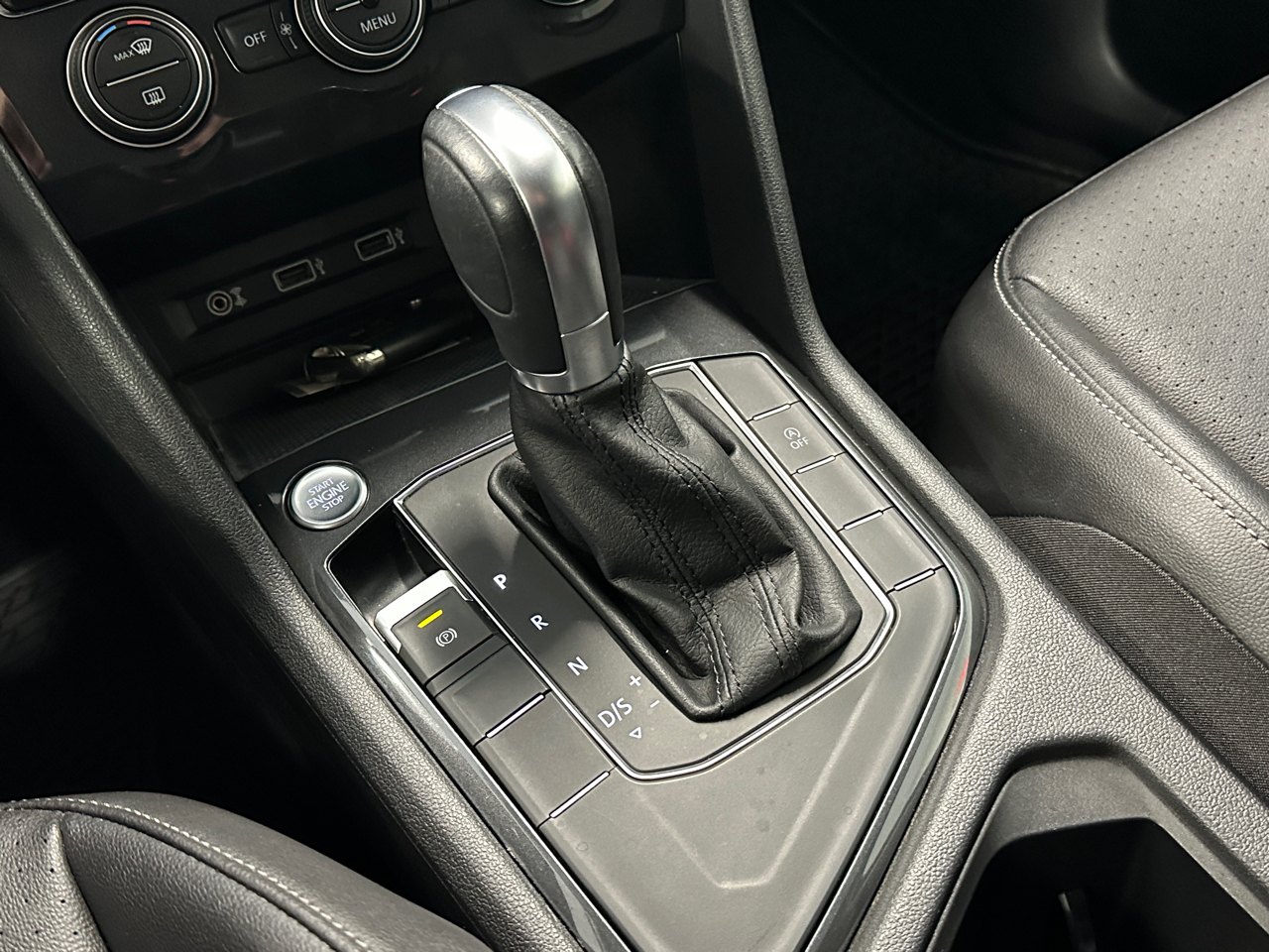 Volkswagen Tiguan  2018