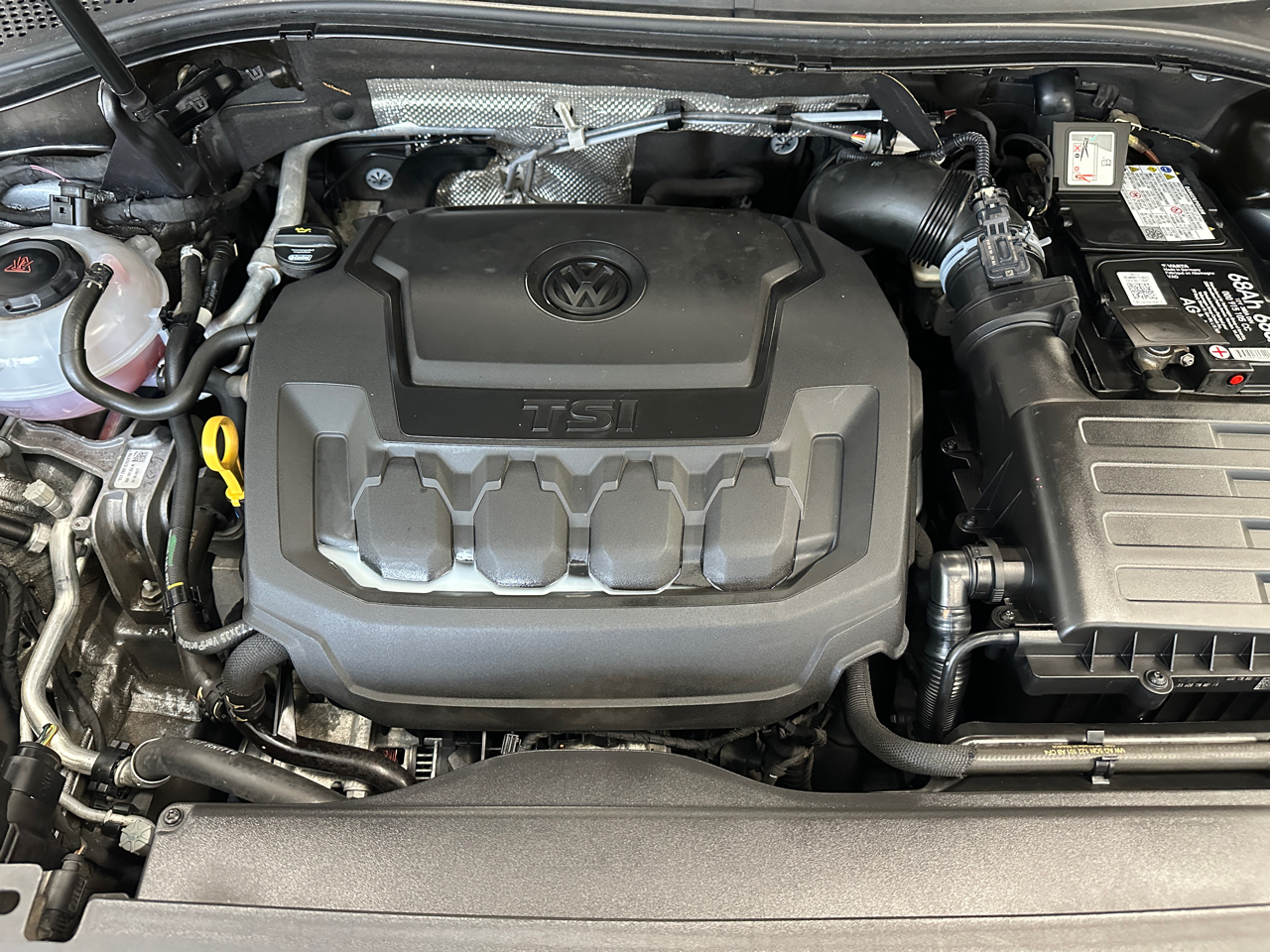 Volkswagen Tiguan  2018