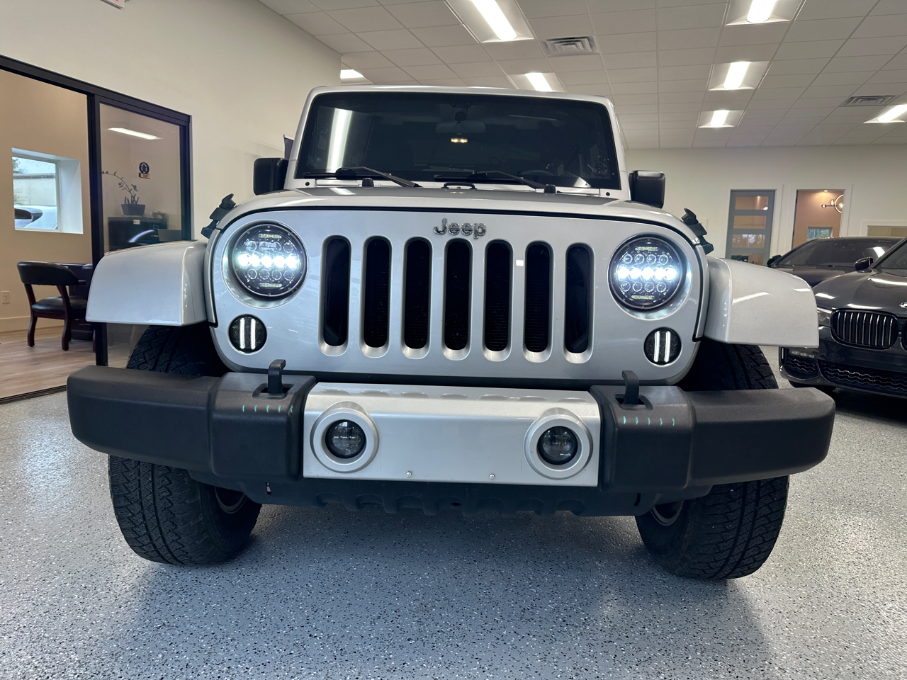 Jeep Wrangler Sahara 4WD 2011