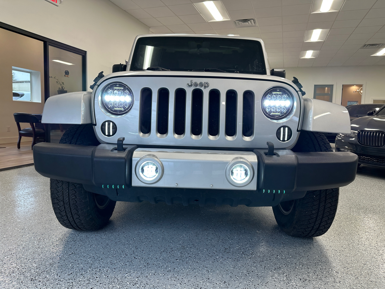 Jeep Wrangler Sahara 4WD 2011