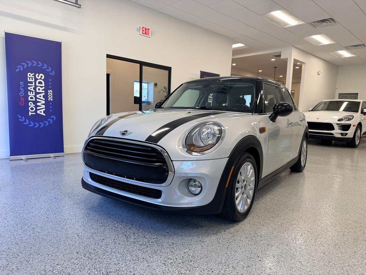 MINI Cooper  2016