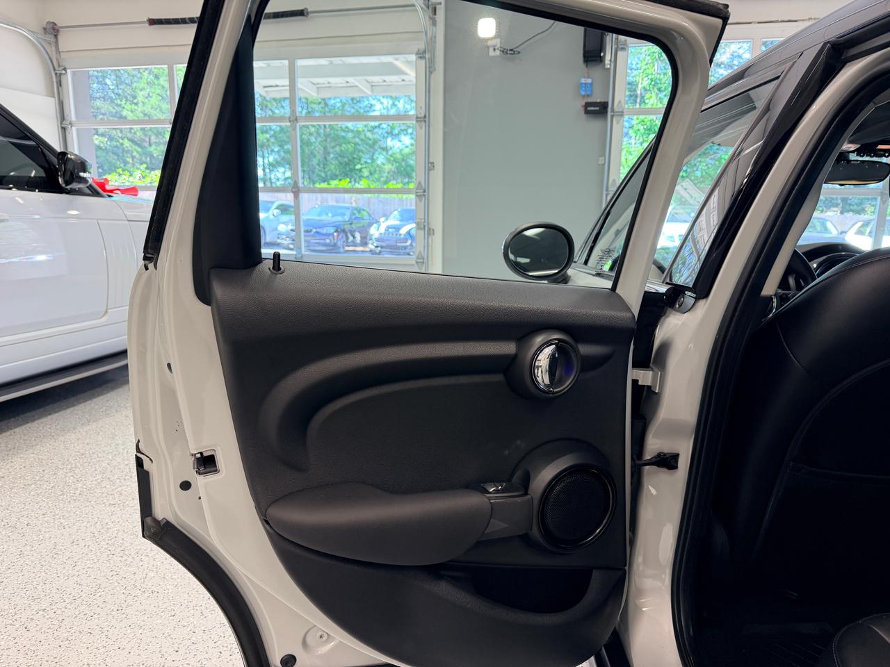 MINI Cooper  2016