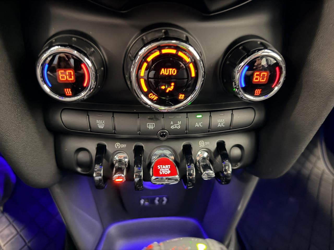 MINI Cooper  2016