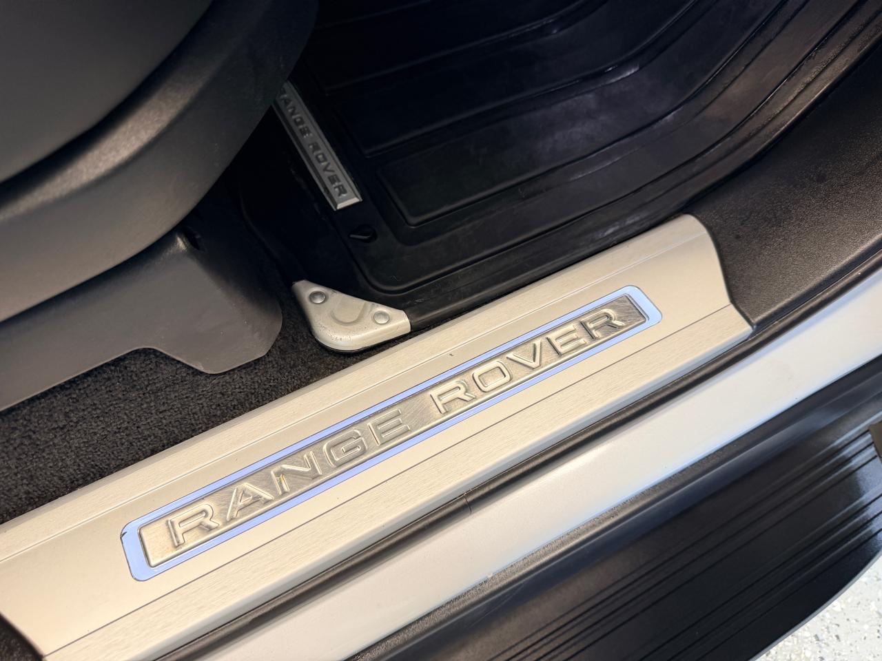 Land Rover Range Rover V6 Supercharged HSE SWB 2019
