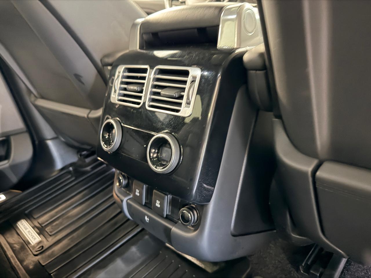 Land Rover Range Rover V6 Supercharged HSE SWB 2019
