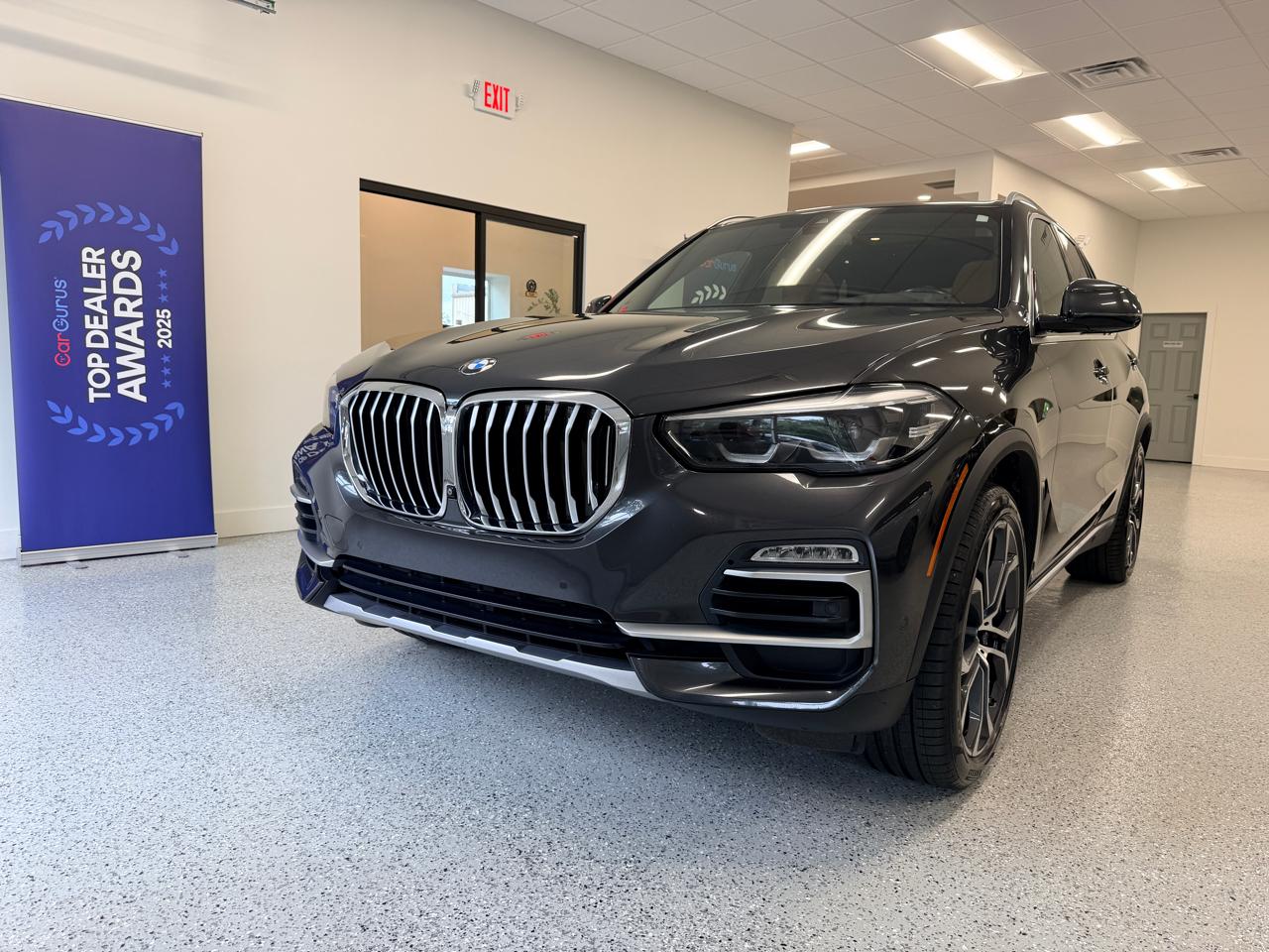 BMW X5 sDrive40i Sports Activity Vehicle 2020