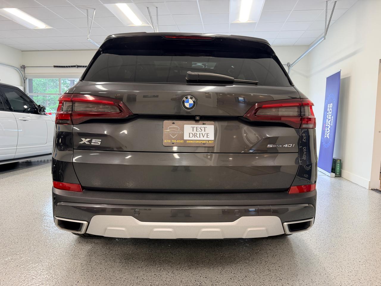 BMW X5 sDrive40i Sports Activity Vehicle 2020