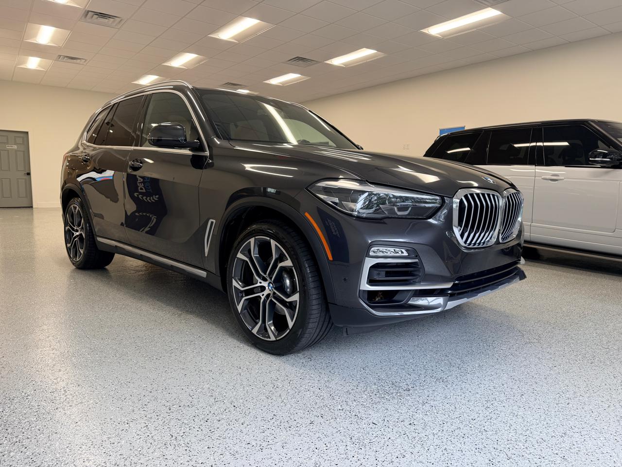 BMW X5 sDrive40i Sports Activity Vehicle 2020