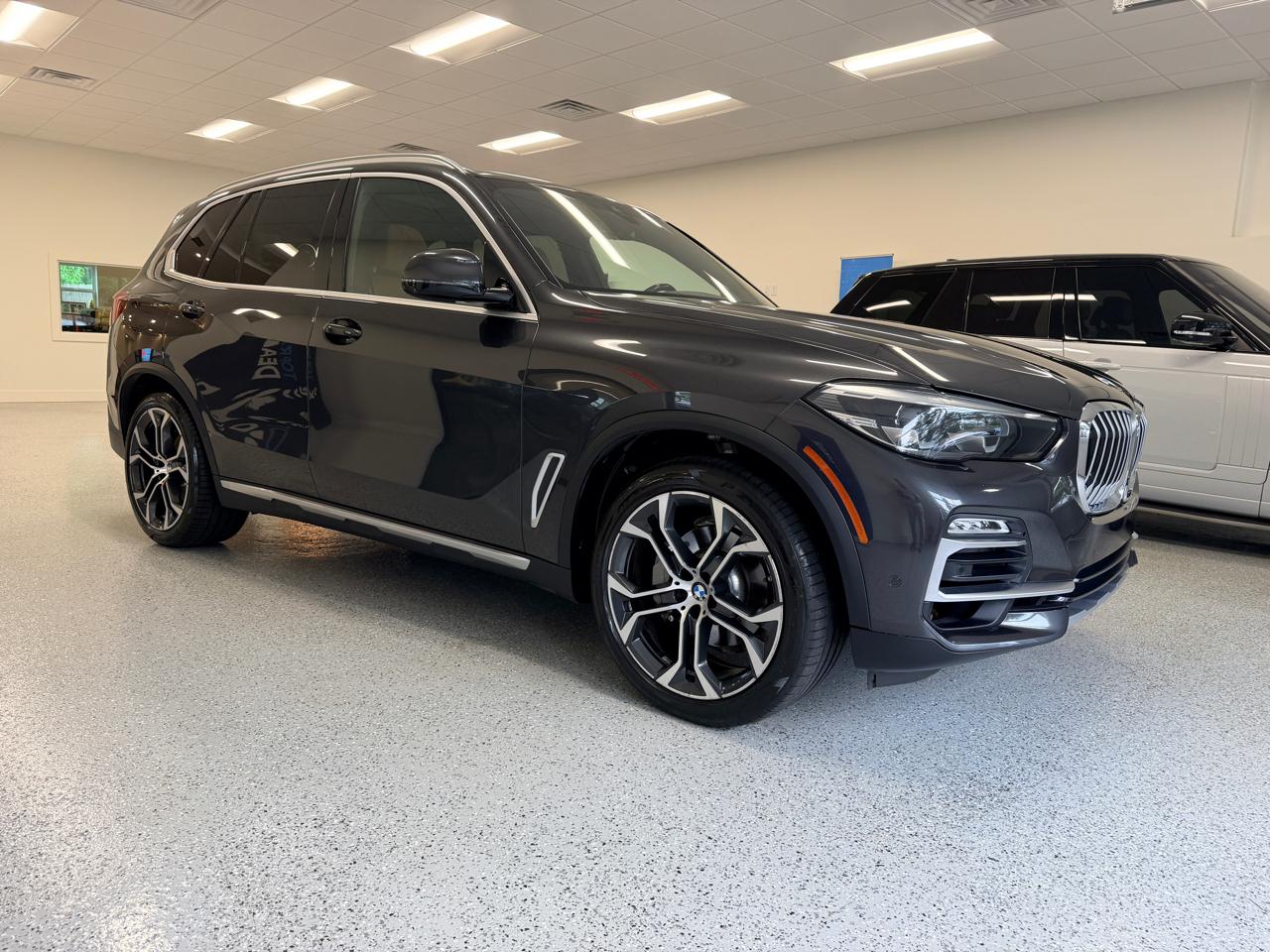 BMW X5 sDrive40i Sports Activity Vehicle 2020