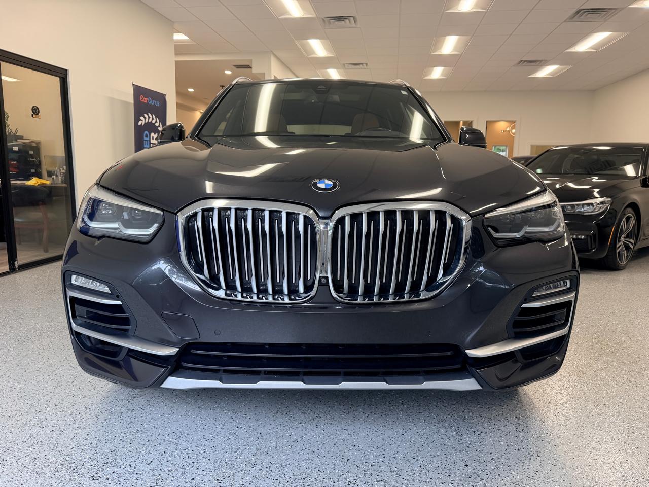 BMW X5 sDrive40i Sports Activity Vehicle 2020