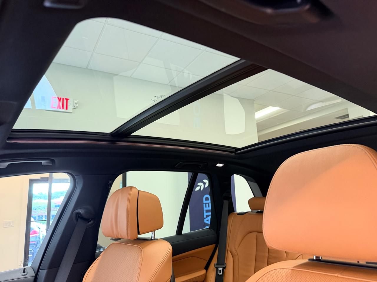 BMW X5 sDrive40i Sports Activity Vehicle 2020