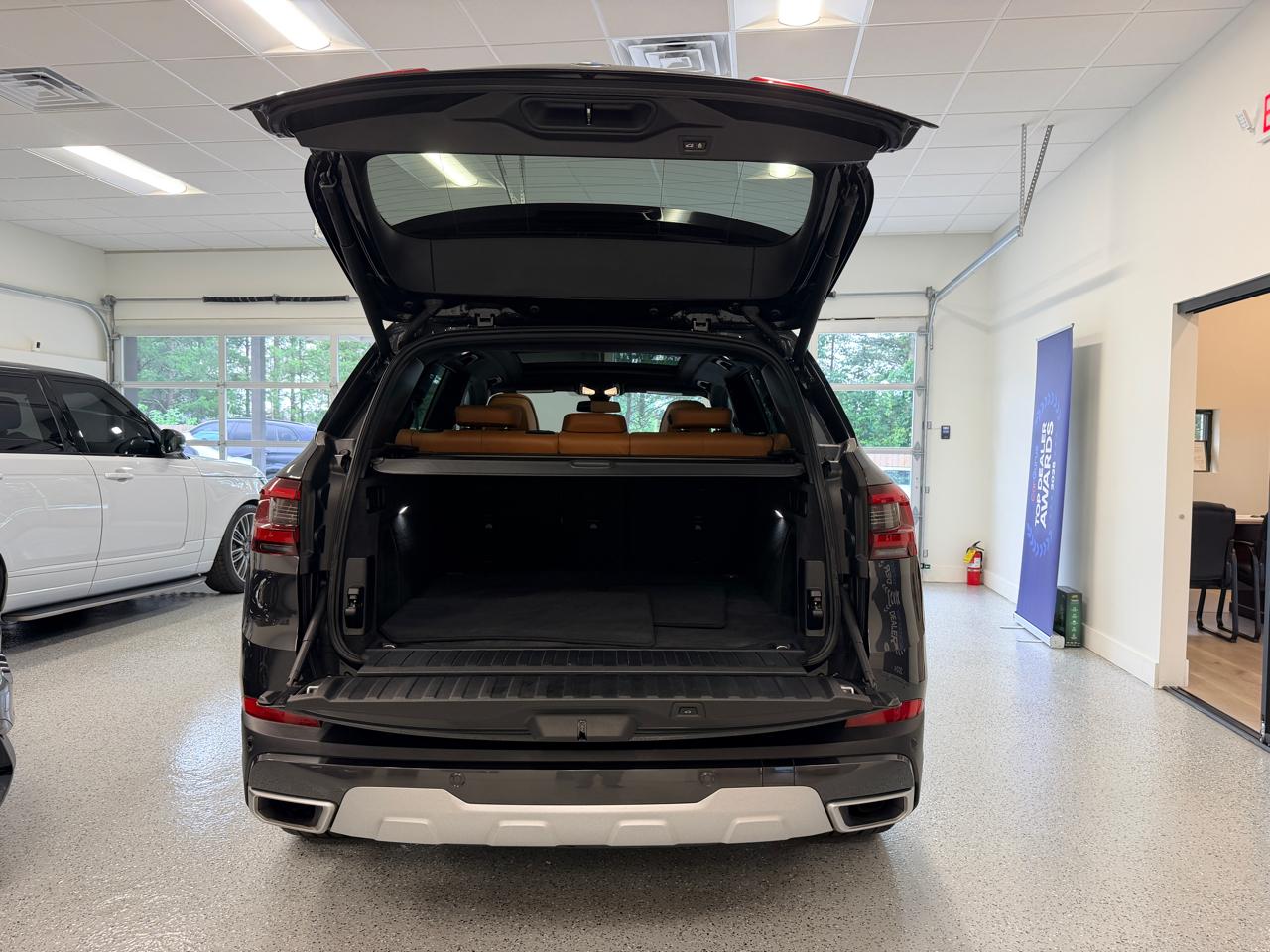 BMW X5 sDrive40i Sports Activity Vehicle 2020