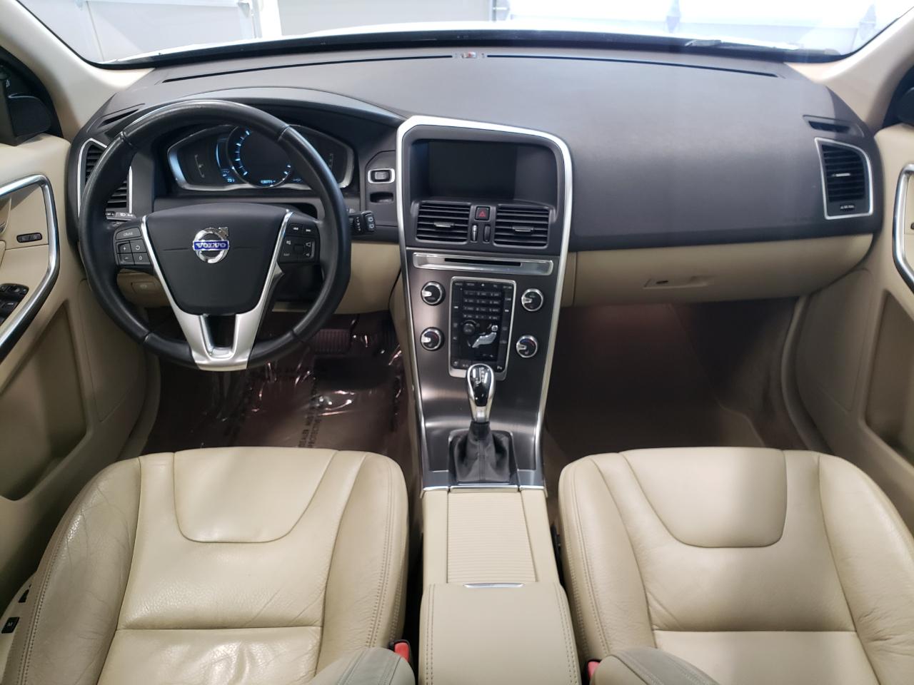 Volvo XC60 4dr 3.2L Premier Plus 2014