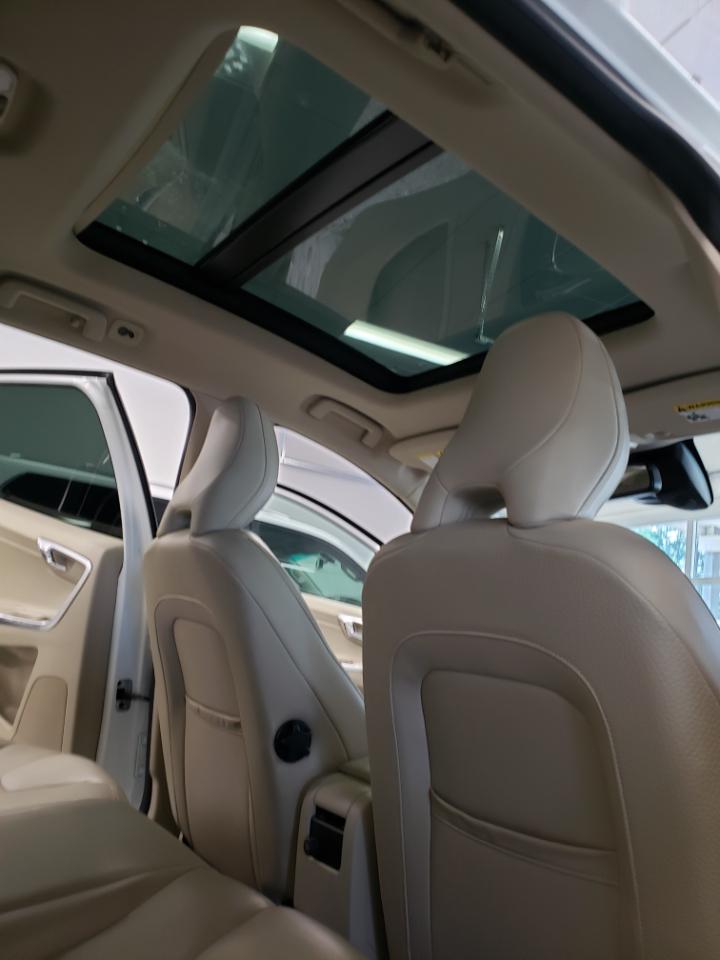 Volvo XC60 4dr 3.2L Premier Plus 2014