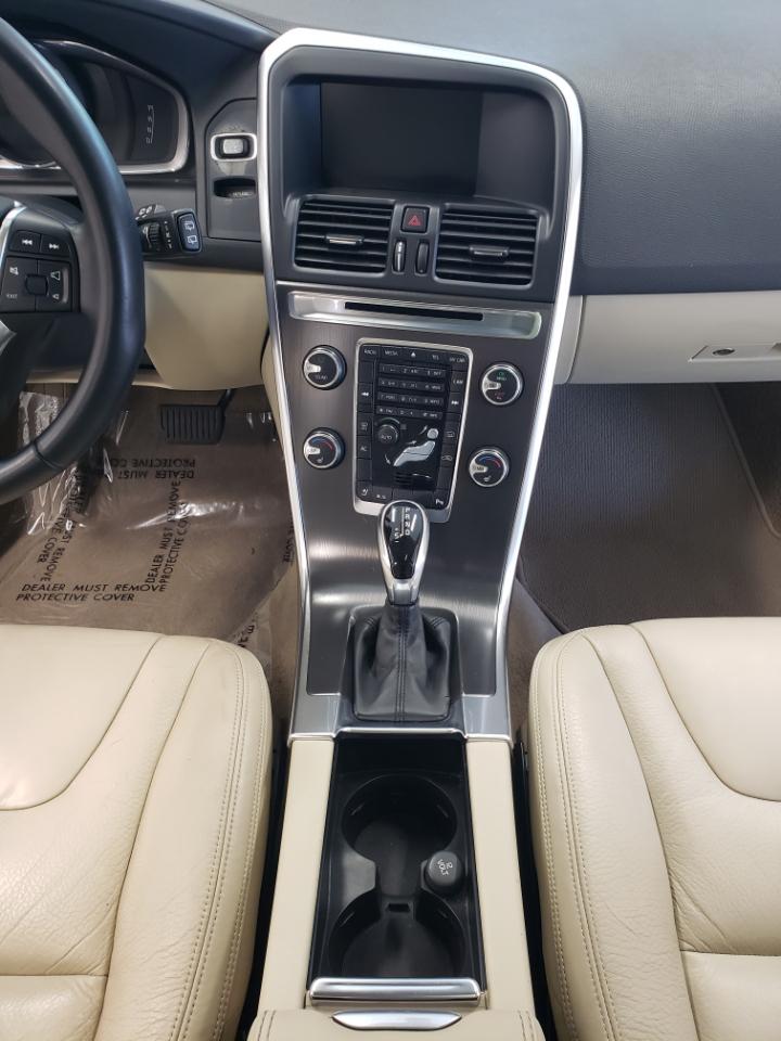 Volvo XC60 4dr 3.2L Premier Plus 2014