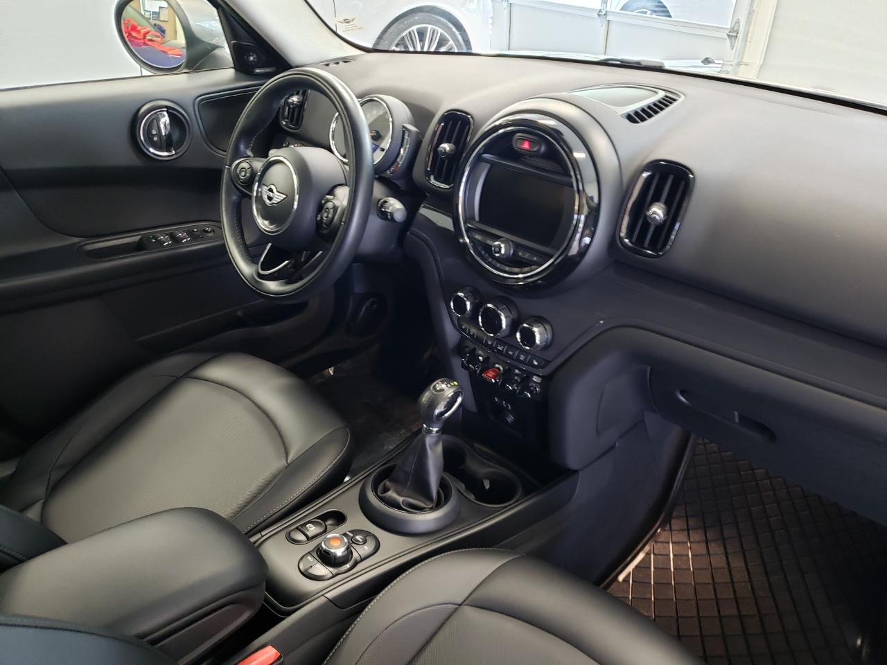 MINI Countryman Cooper FWD 2018