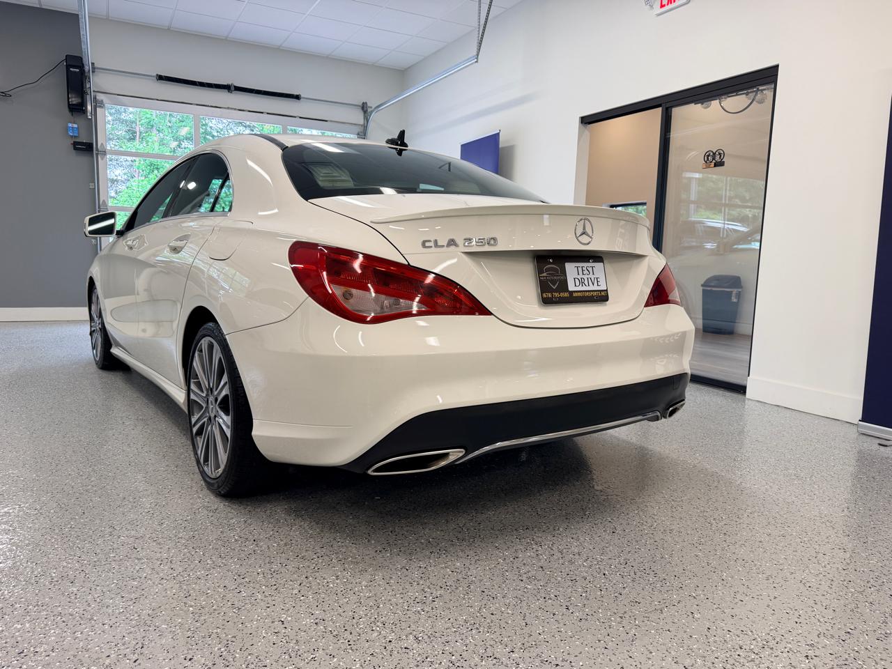 Mercedes-Benz CLA  2018