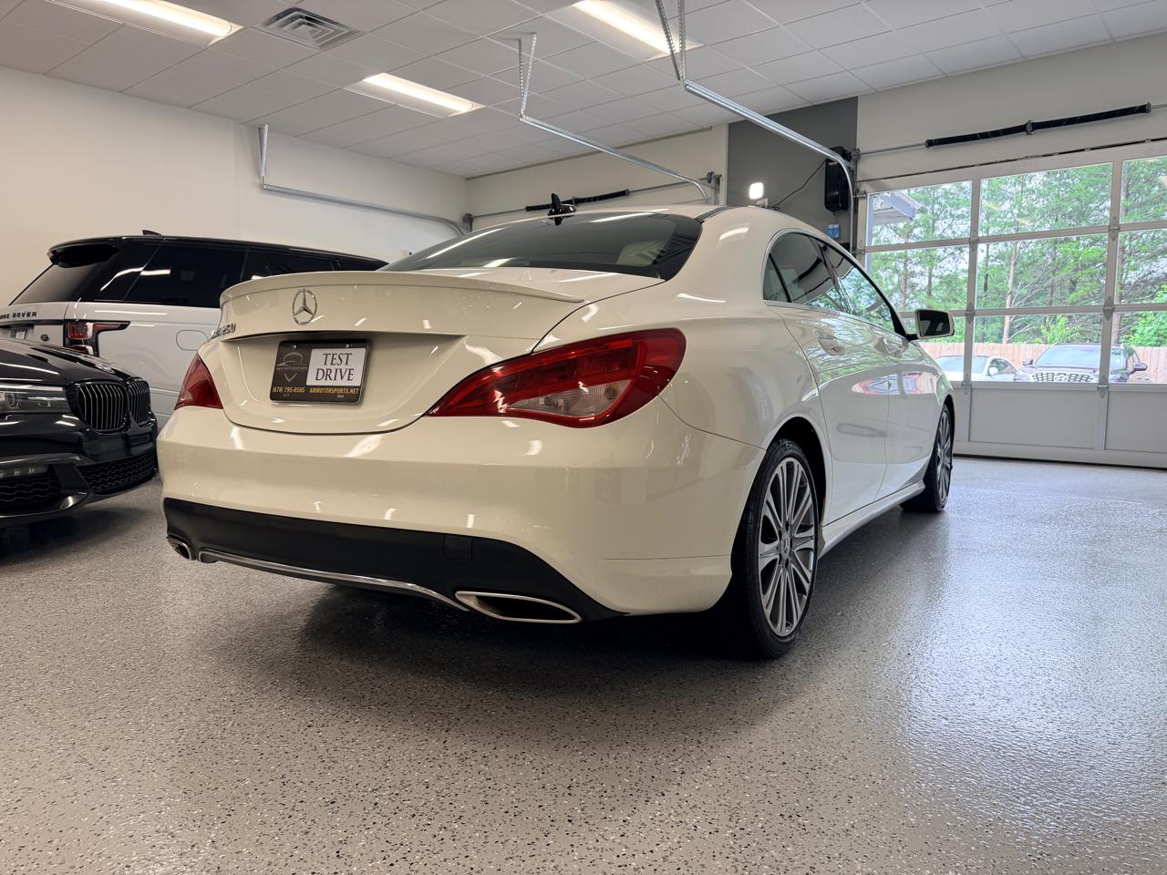 Mercedes-Benz CLA  2018