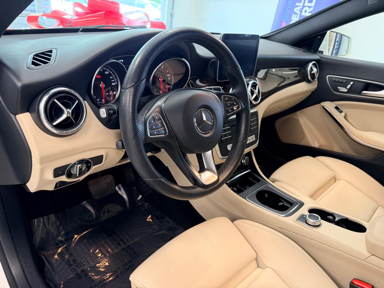 Mercedes-Benz CLA  2018