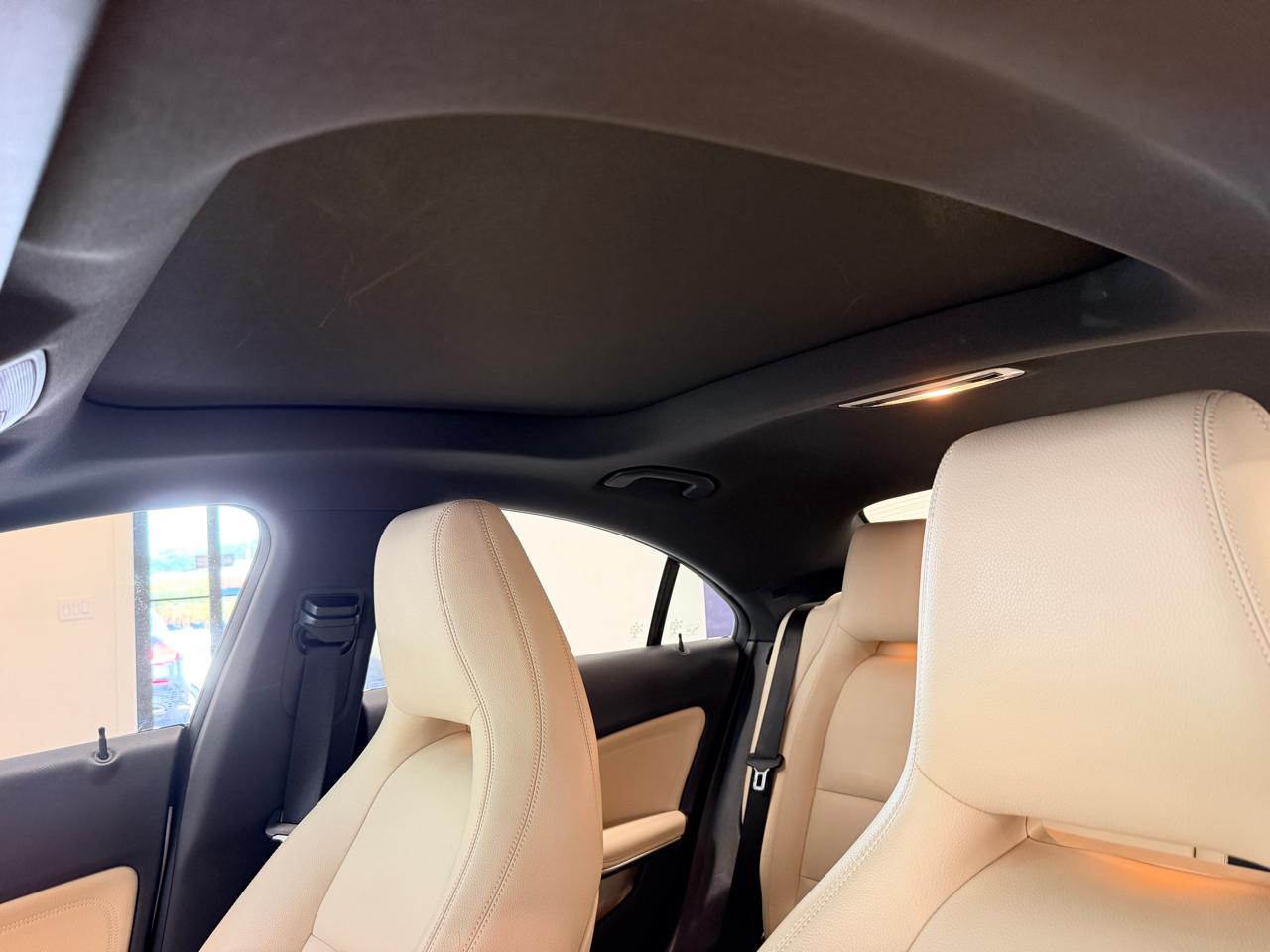 Mercedes-Benz CLA  2018