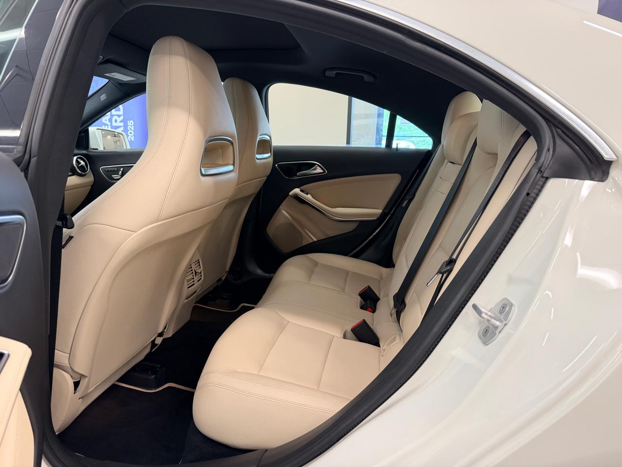 Mercedes-Benz CLA  2018