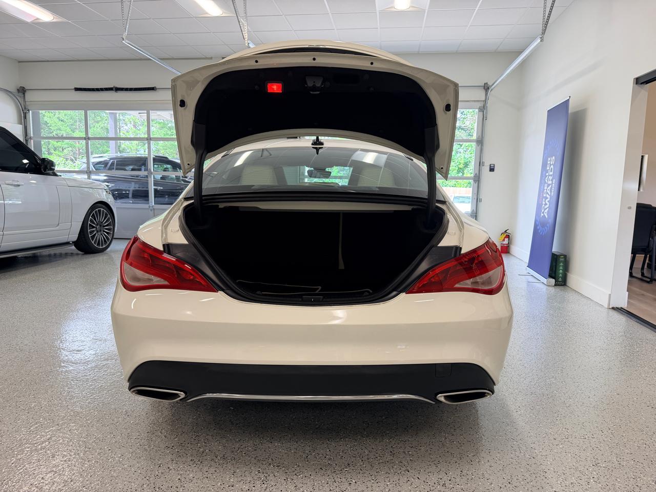Mercedes-Benz CLA  2018