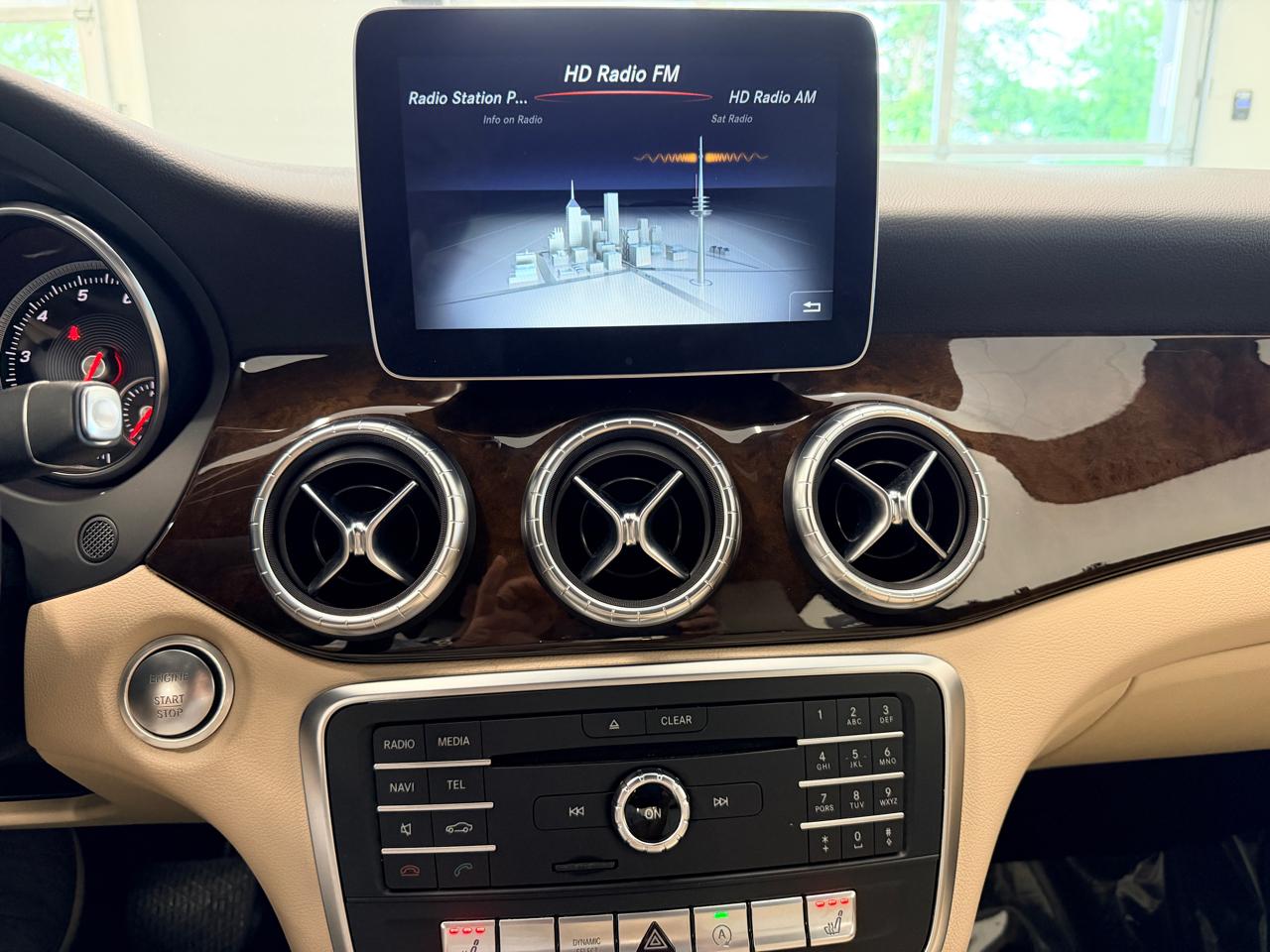 Mercedes-Benz CLA  2018