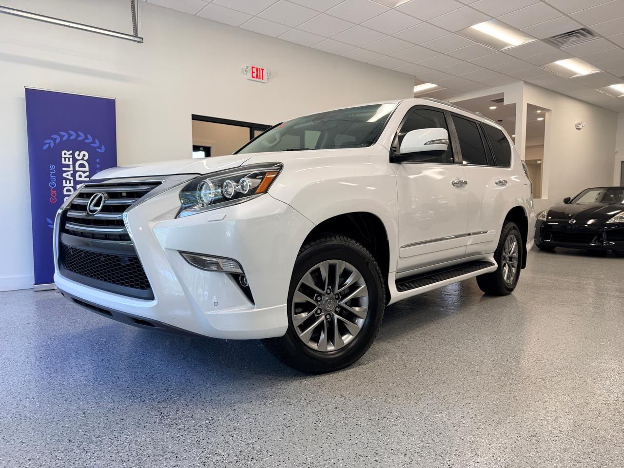 Lexus GX 460 4WD 4dr Luxury 2015