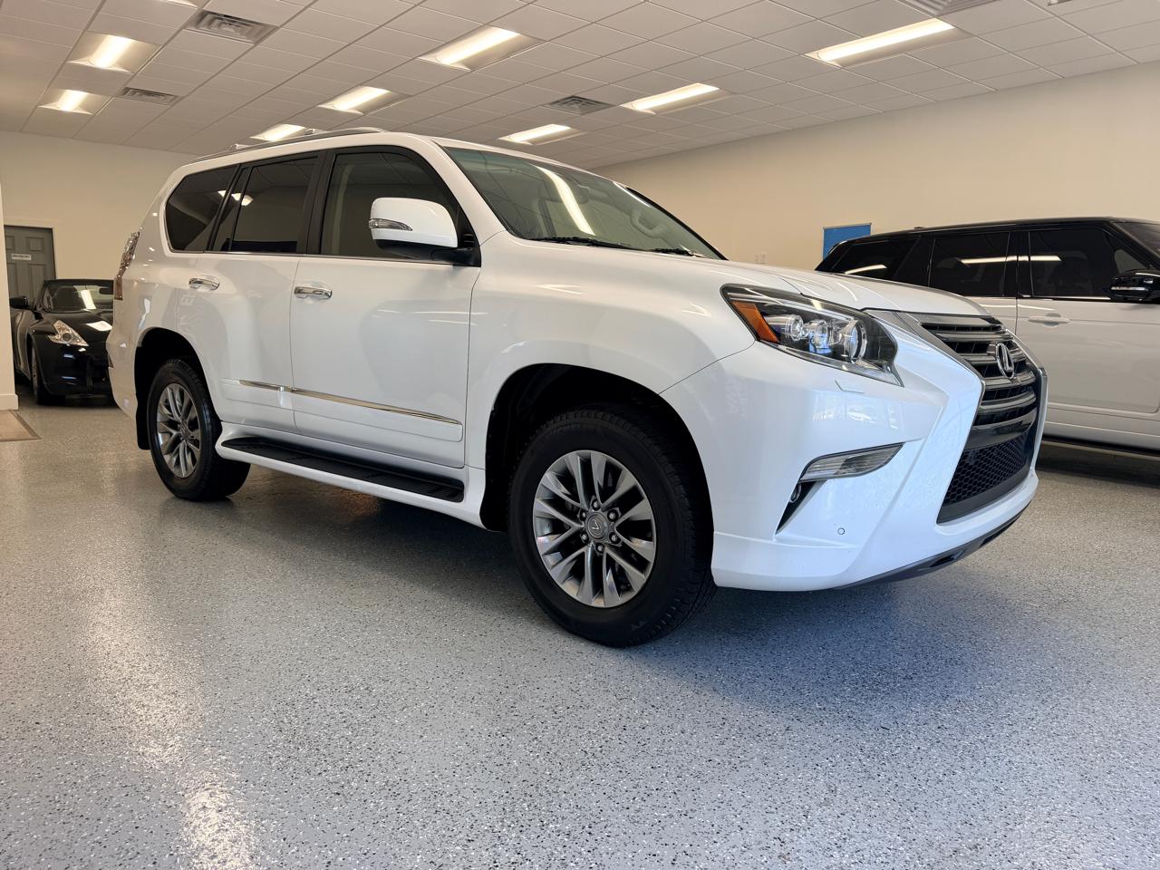 Lexus GX 460 4WD 4dr Luxury 2015