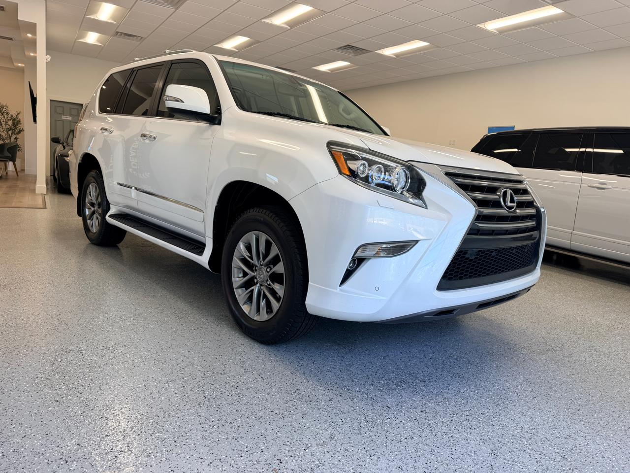 Lexus GX 460 4WD 4dr Luxury 2015